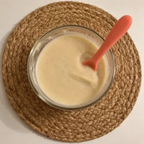 Crème d’avoine à la banane et à la vanille
