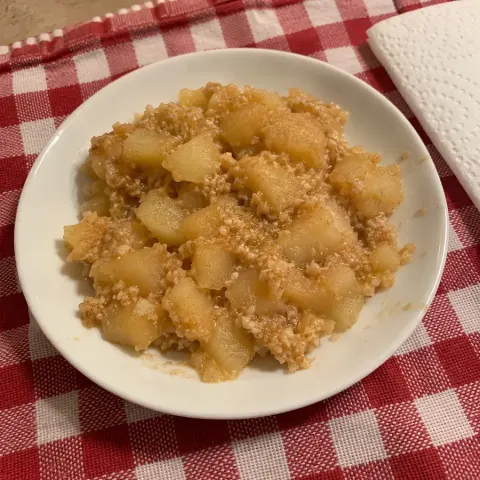 Crumble pomme-poire à l’avoine et à l’amande